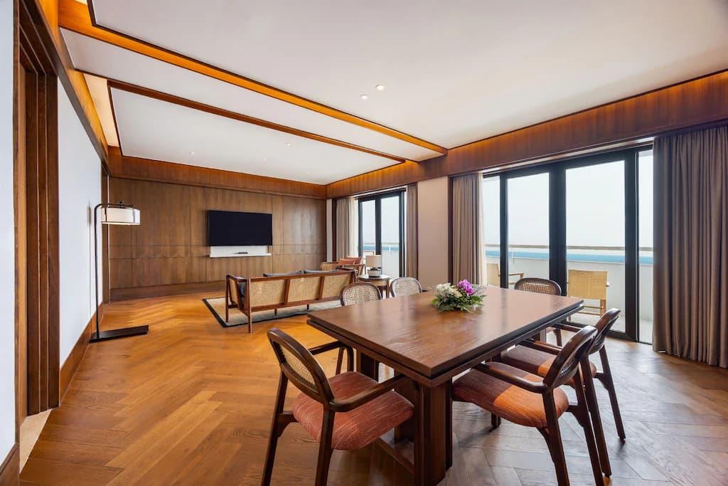 جناح رويال مطل على المحيط