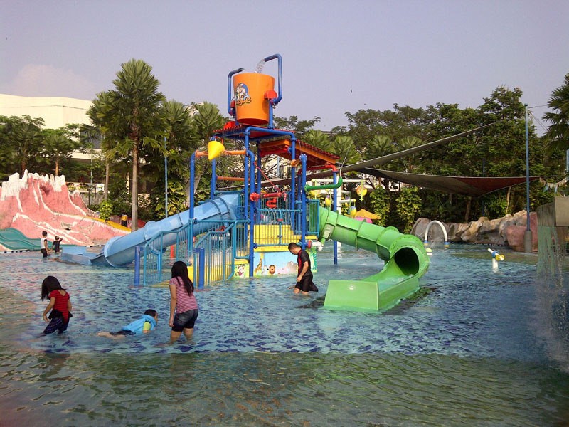 حديقة تامان ماتاهاري بونشاك اندونيسيا حديقة تامان ماتاهاري بونشاك اندونيسيا