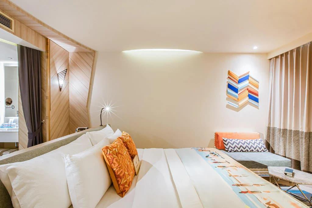 إس أي إس مع جاكوزي وإطلالة على البحر	