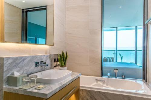 سوبيريورمع شرفة وإطلالة على المحيط