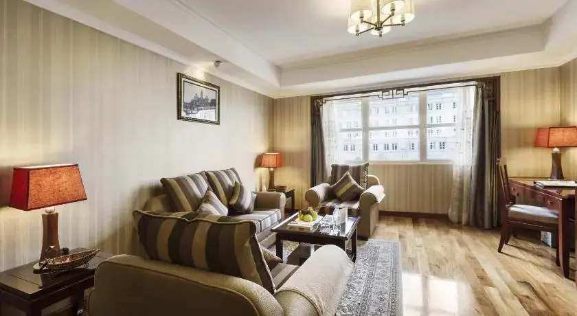 جناح اكزكتيف جوفيرنور