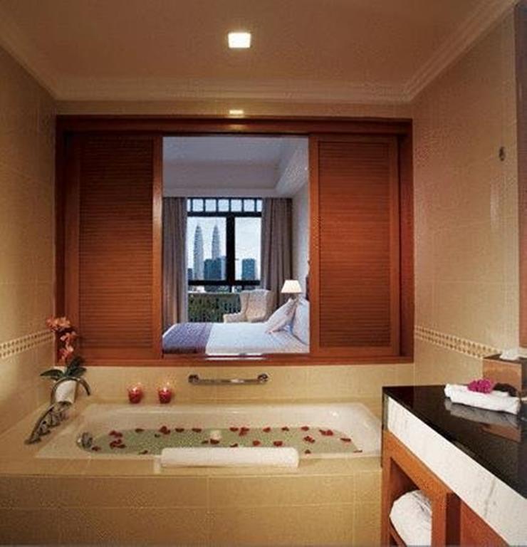 بريمير سويت