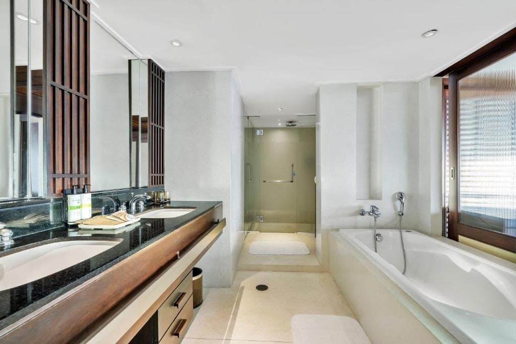 جناح اكزكتيف