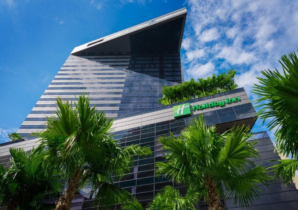 Holiday Inn Bangkok Hotel