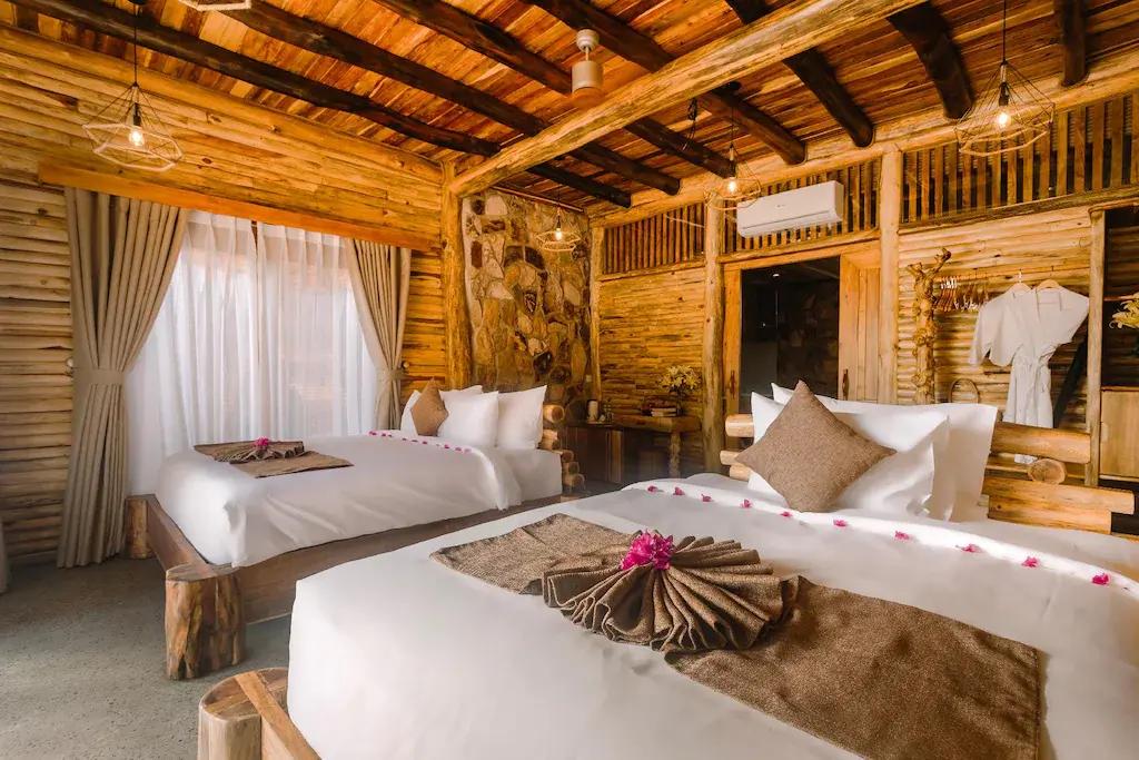 بنغل عائلي فاخر مع إطلالة على الحديقة