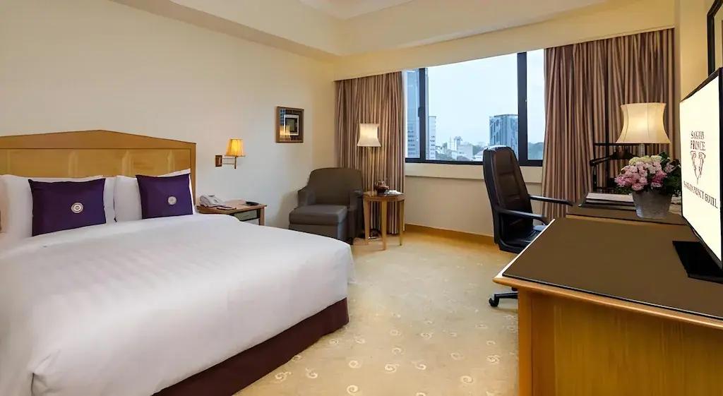 كلوب اطلالة على المدينة