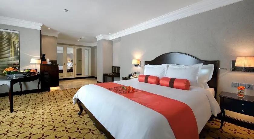 بريميوم ديلوكس