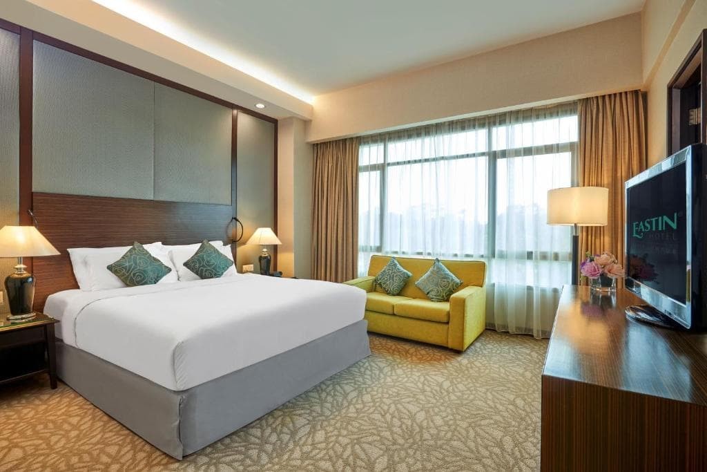 Eastin ديلوكس