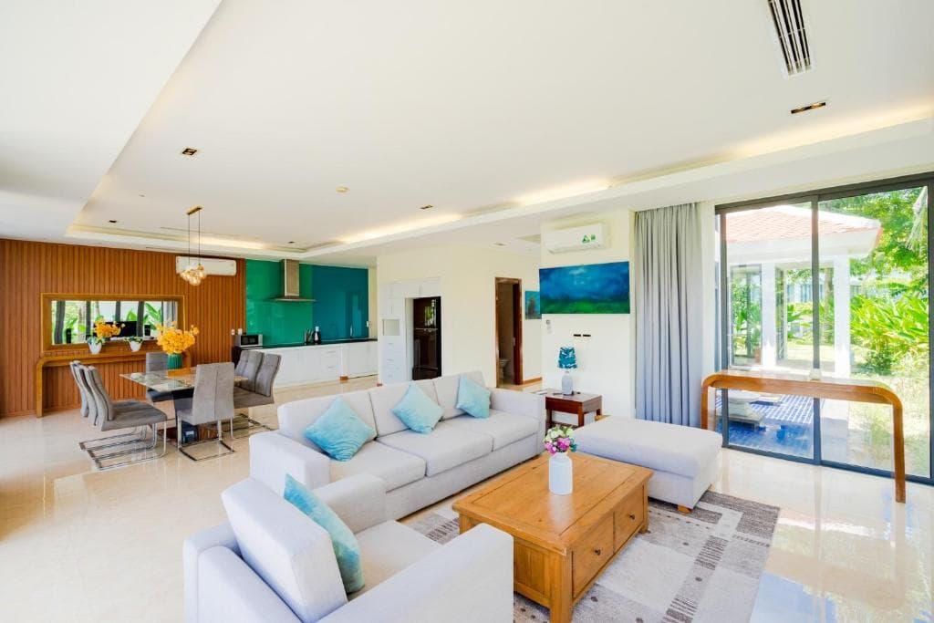 فيلا 4 غرف نوم مع مسبح خاص