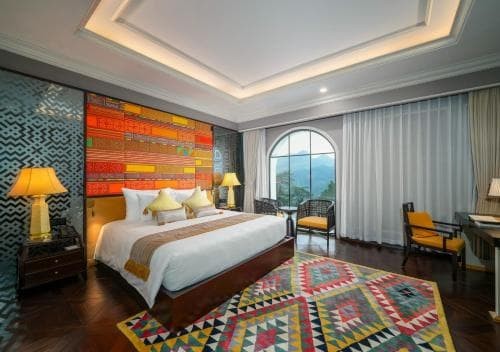 جناح مطل على الجبل