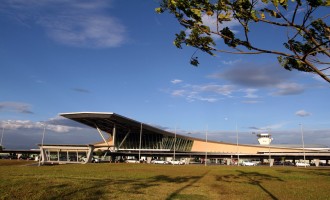 مطار السلطان إسماعيل الدولي جوهور بهرو في ماليزيا