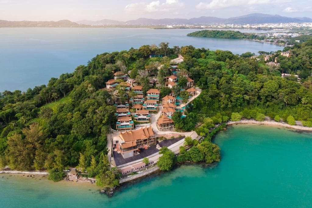Sinae Phuket Luxury Hotel Thailand
