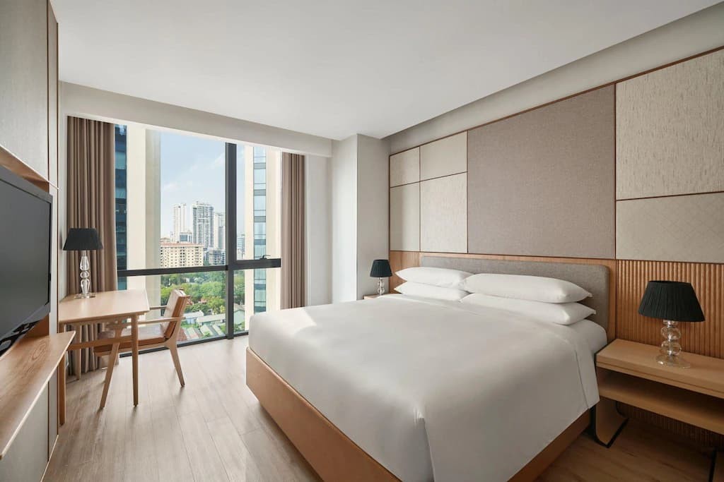 جناح 3 غرف نوم مطل على المدينة