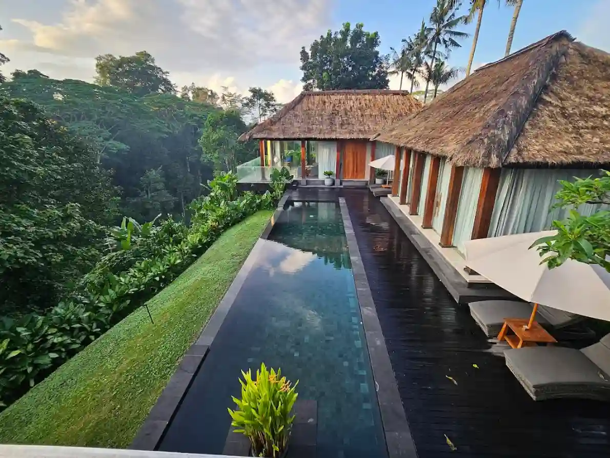 منتجع في بالي بمسبح خاص