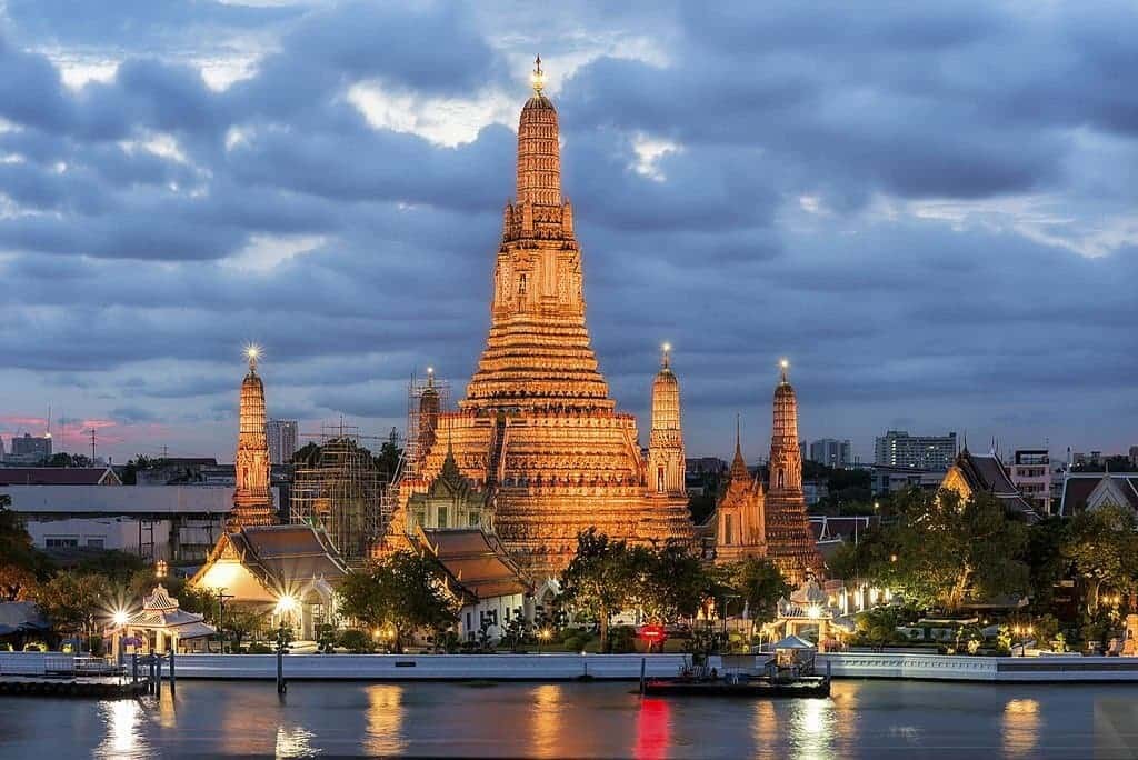 السياحة في تايلاند للشباب