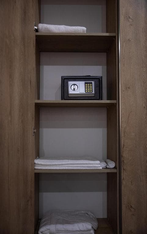 gallery_11-62a6fa25236fc.jpg
